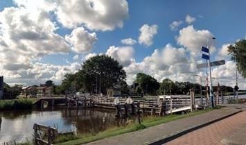 Vlotbrug in Noord Hollands kanaal bron OFS